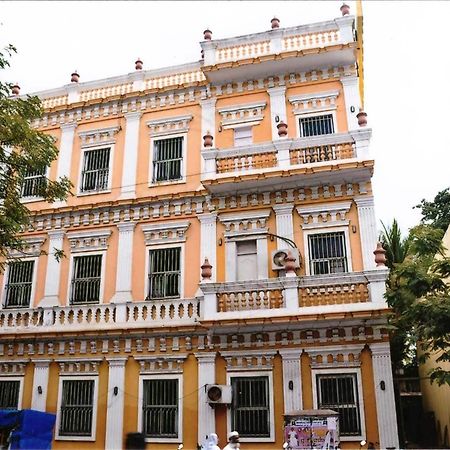 Hotel Soorya Heritage Inn 퐁디셰리 외부 사진